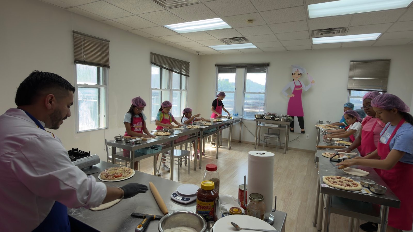 Clase Práctica de Pizza para Niños Octubre - Imagen 3
